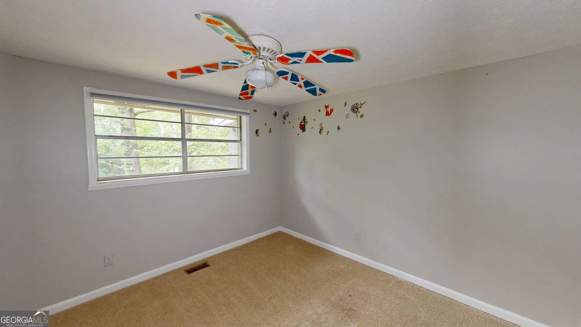 6198 Rocky Creek Dr — photo 11 of 33