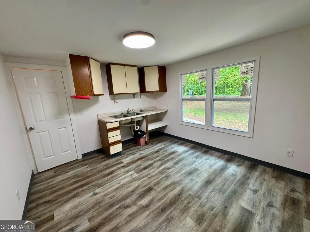 126 Mccready Dr — photo 4 of 15