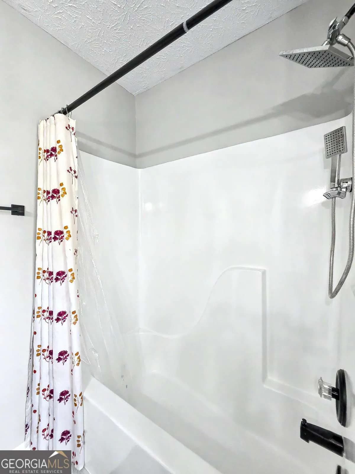 74 Crestview Ln — photo 6 of 35