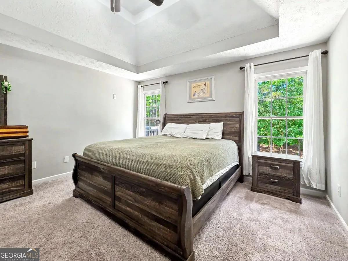 74 Crestview Ln — photo 10 of 35