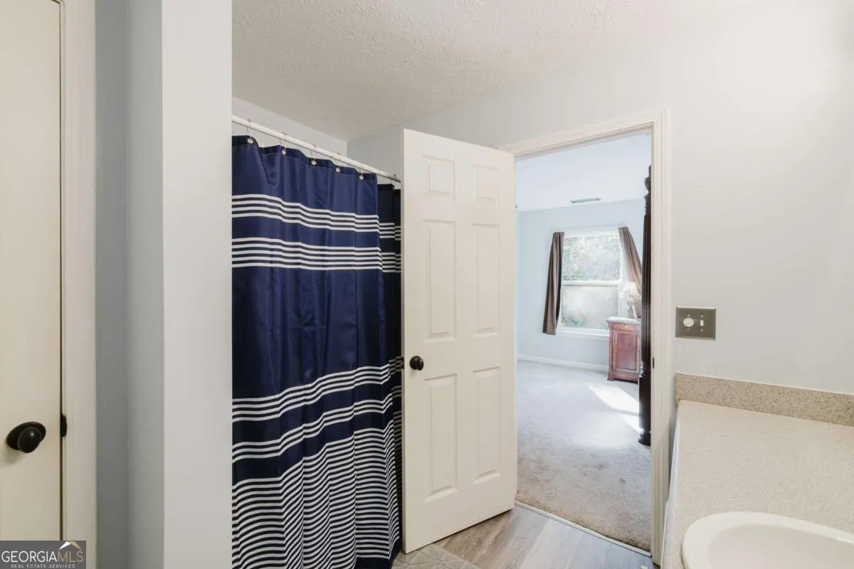 430 Autumn Creek Dr — photo 20 of 39