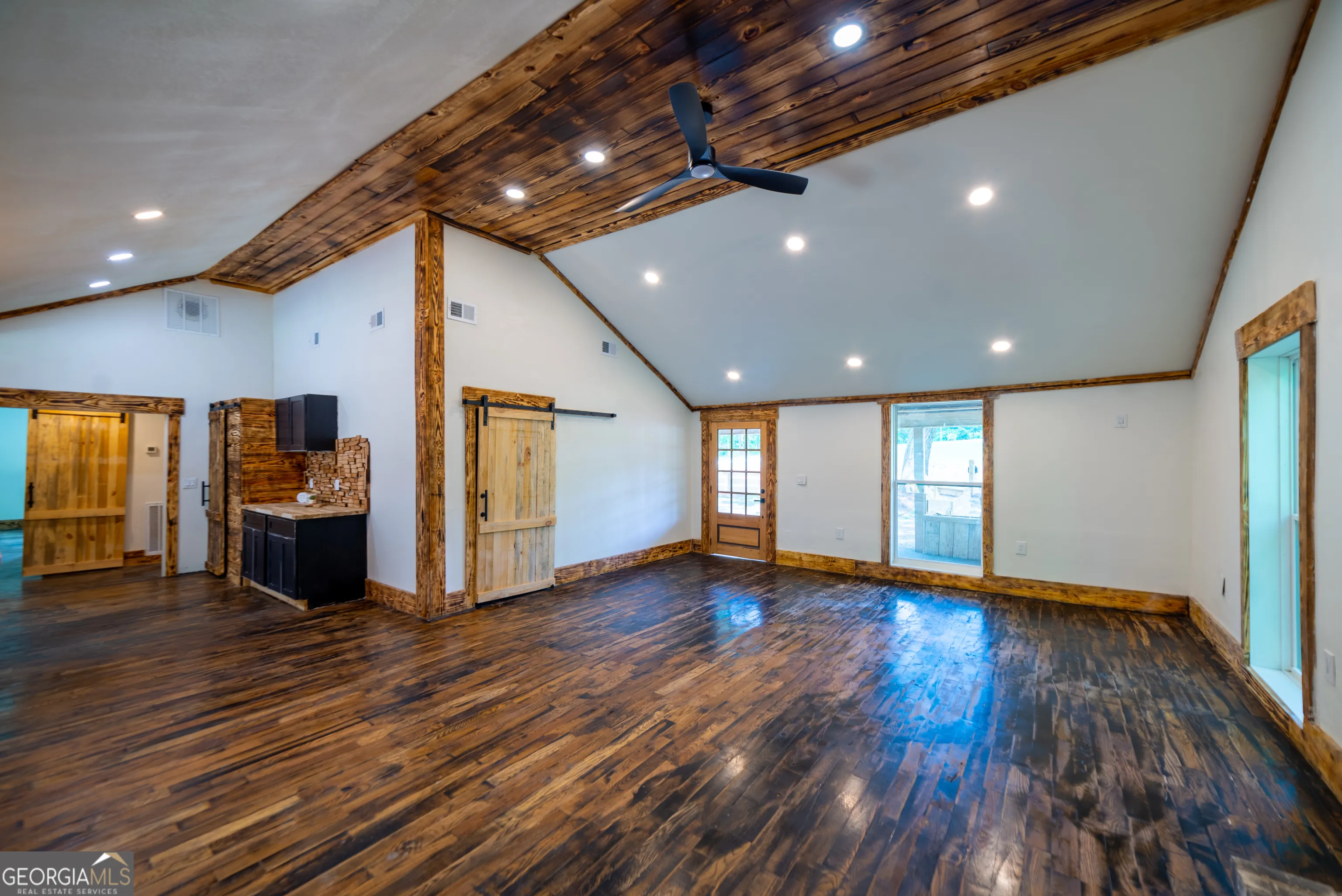 4117 Mason Creek Rd — photo 6 of 31