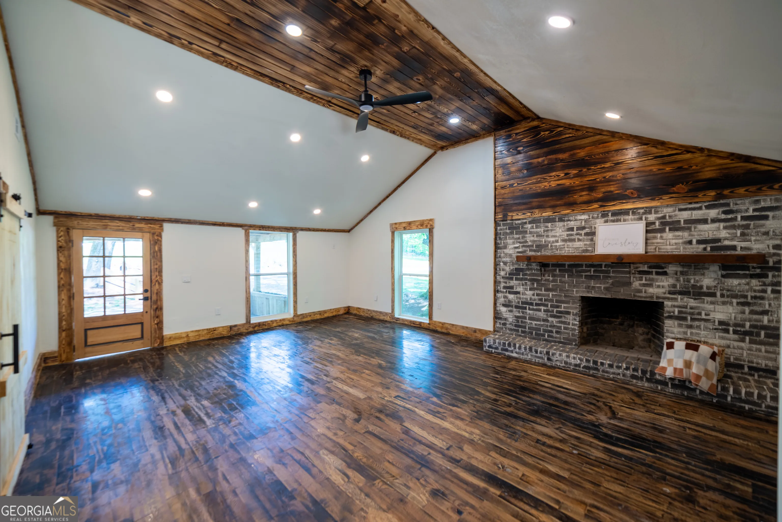 4117 Mason Creek Rd — photo 4 of 31
