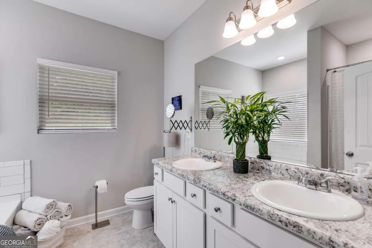 204 Stone Creek Ct — photo 8 of 32