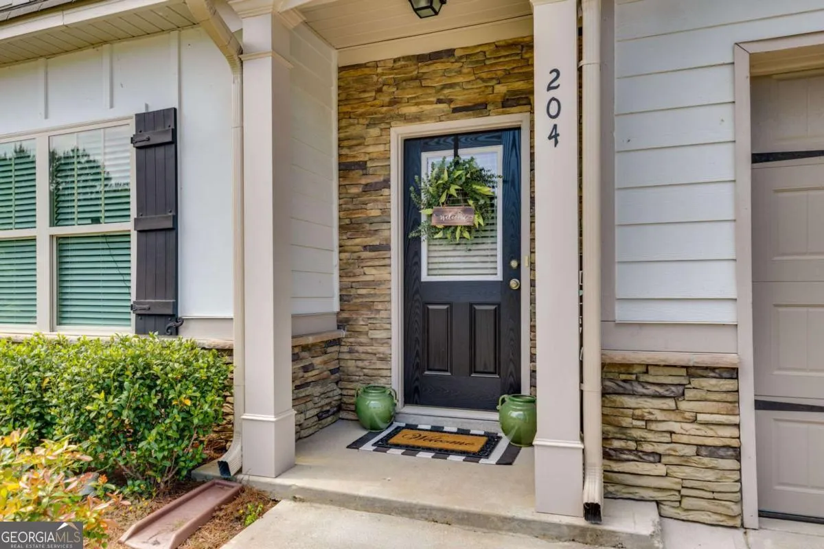204 Stone Creek Ct — photo 13 of 32