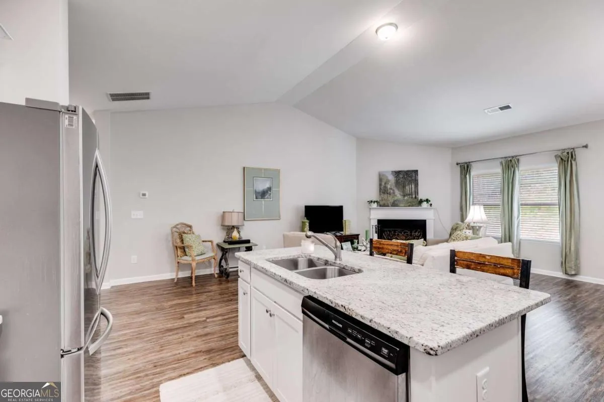 204 Stone Creek Ct — photo 30 of 32