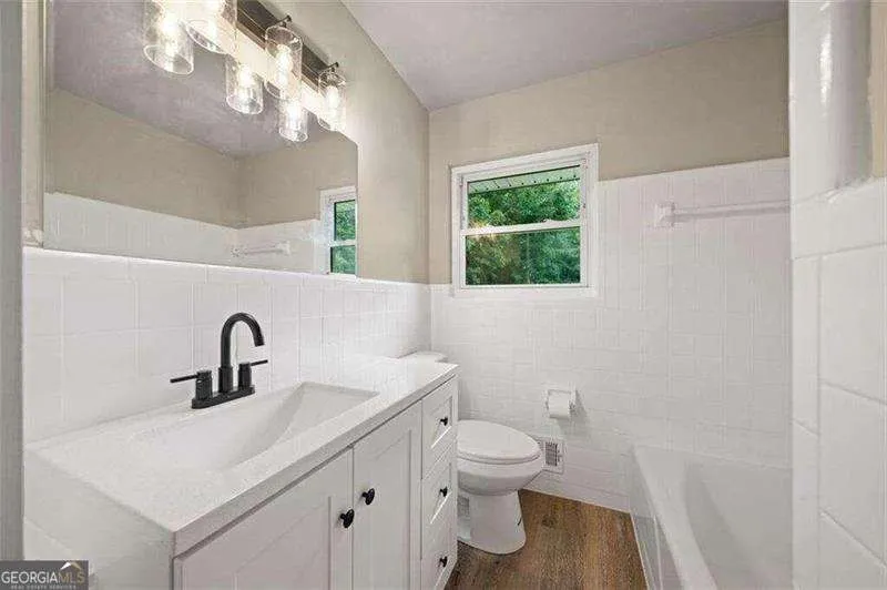 1016 Sapphire St — photo 23 of 23