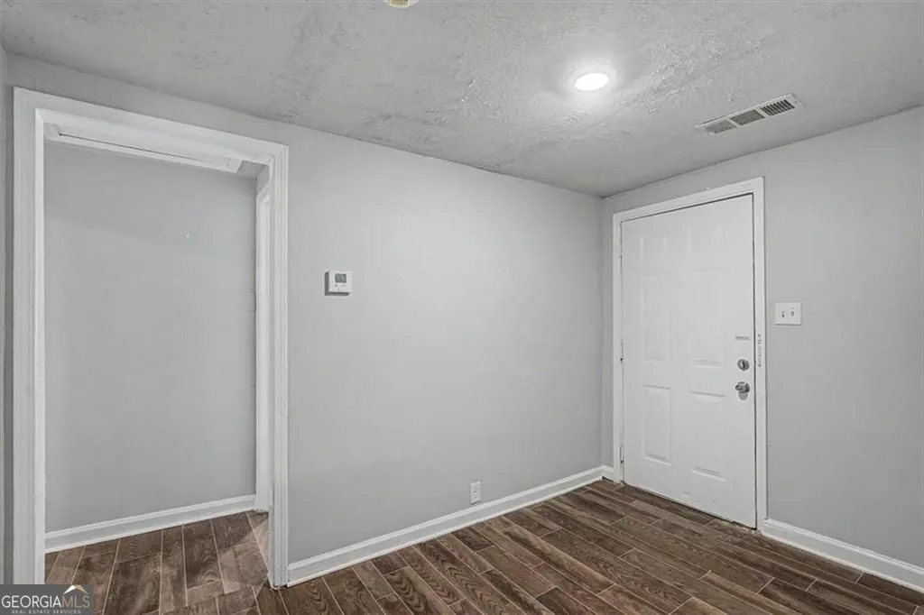 8012 Green St — photo 18 of 22