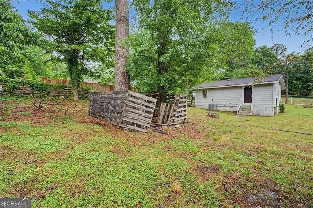 8012 Green St — photo 11 of 22