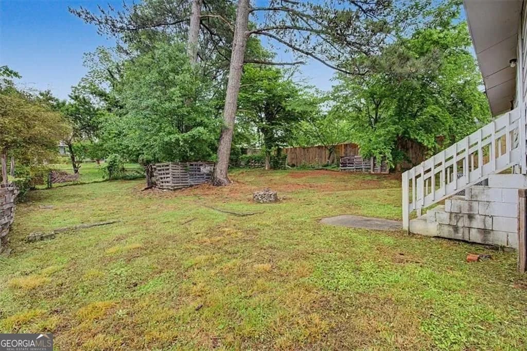 8012 Green St — photo 10 of 22