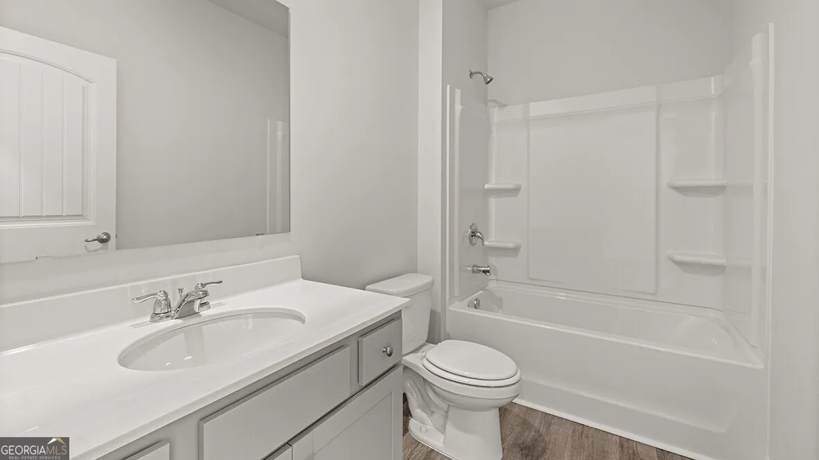 44 Oakleigh Psge — photo 20 of 27