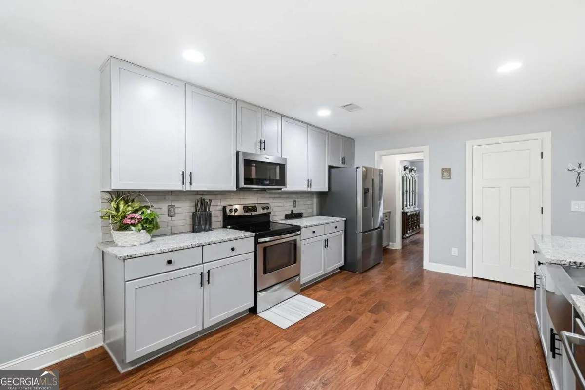 7202 Tara Dr — photo 30 of 64