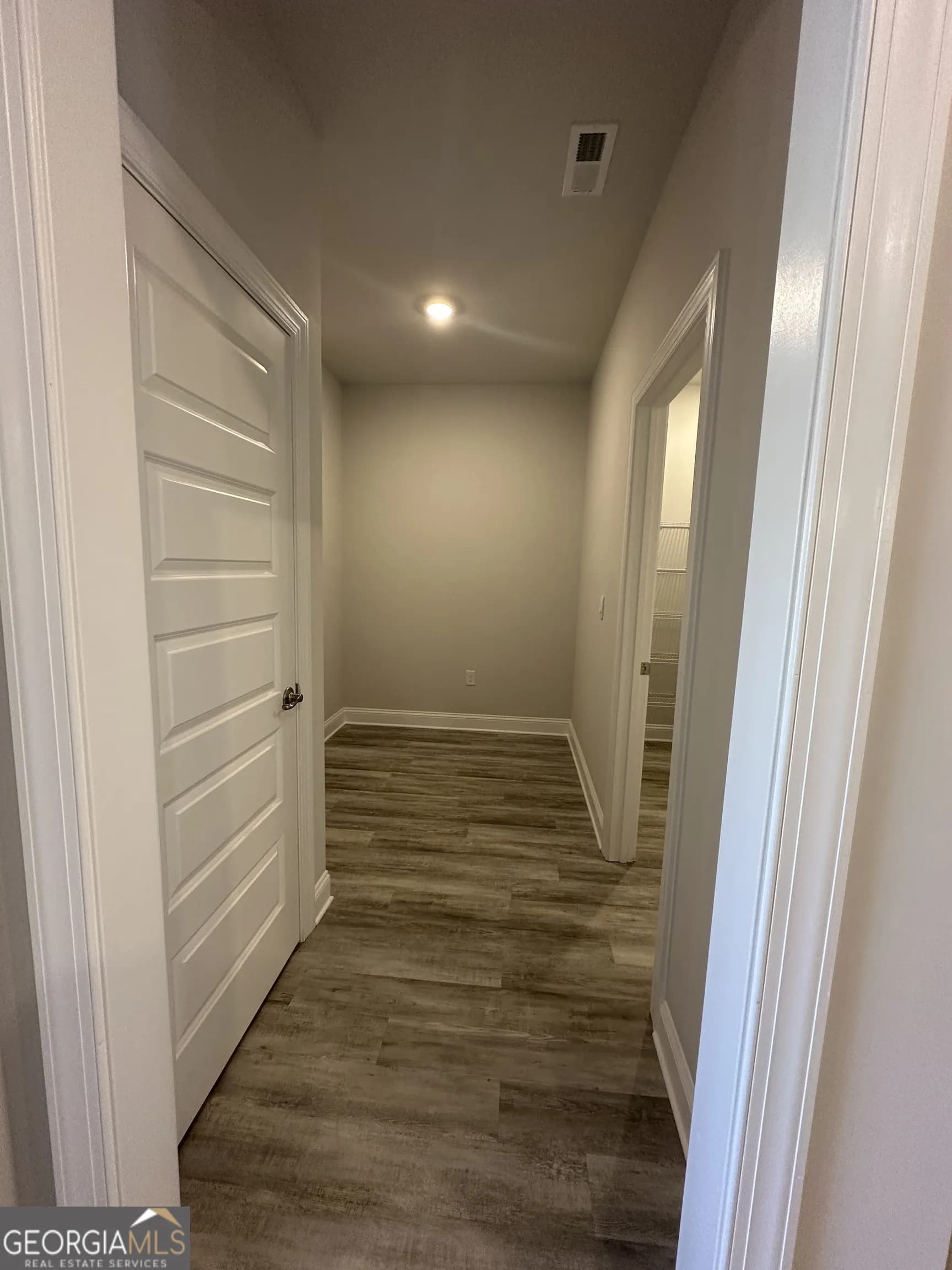 3020 Fairway Dr — photo 15 of 33