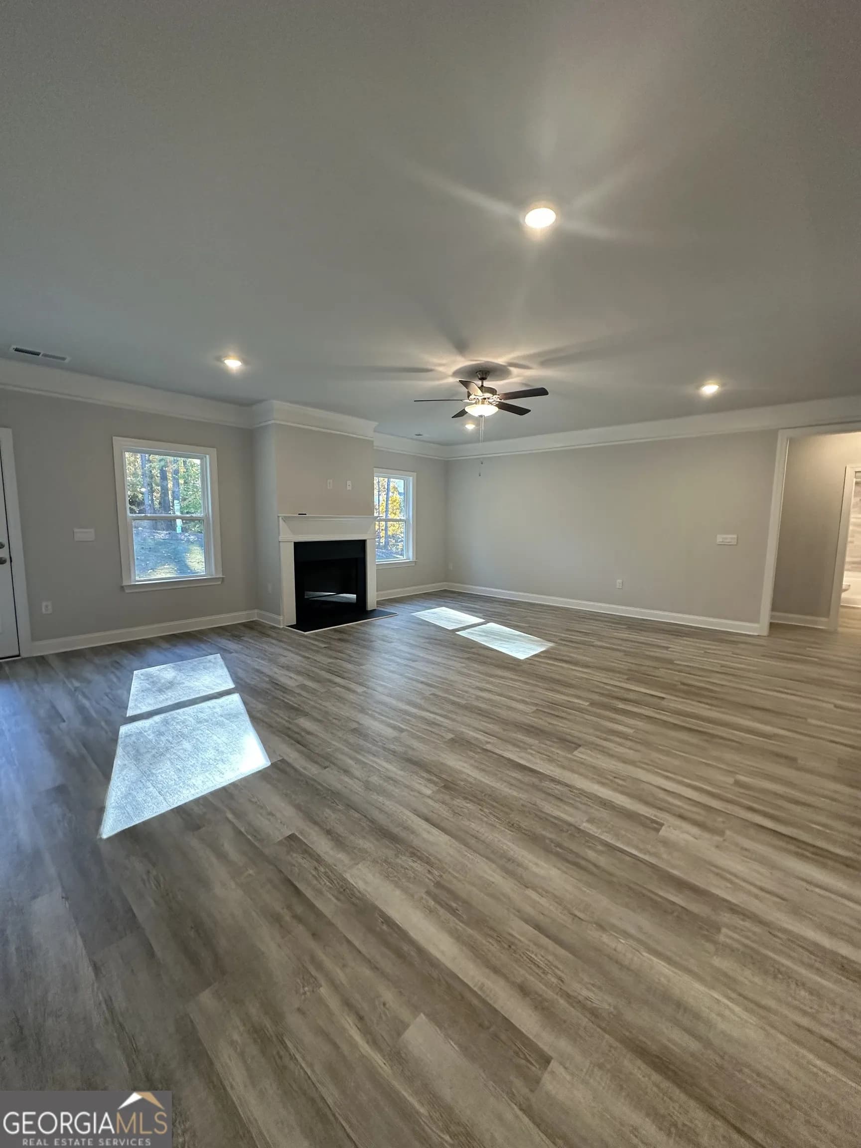 3020 Fairway Dr — photo 16 of 33