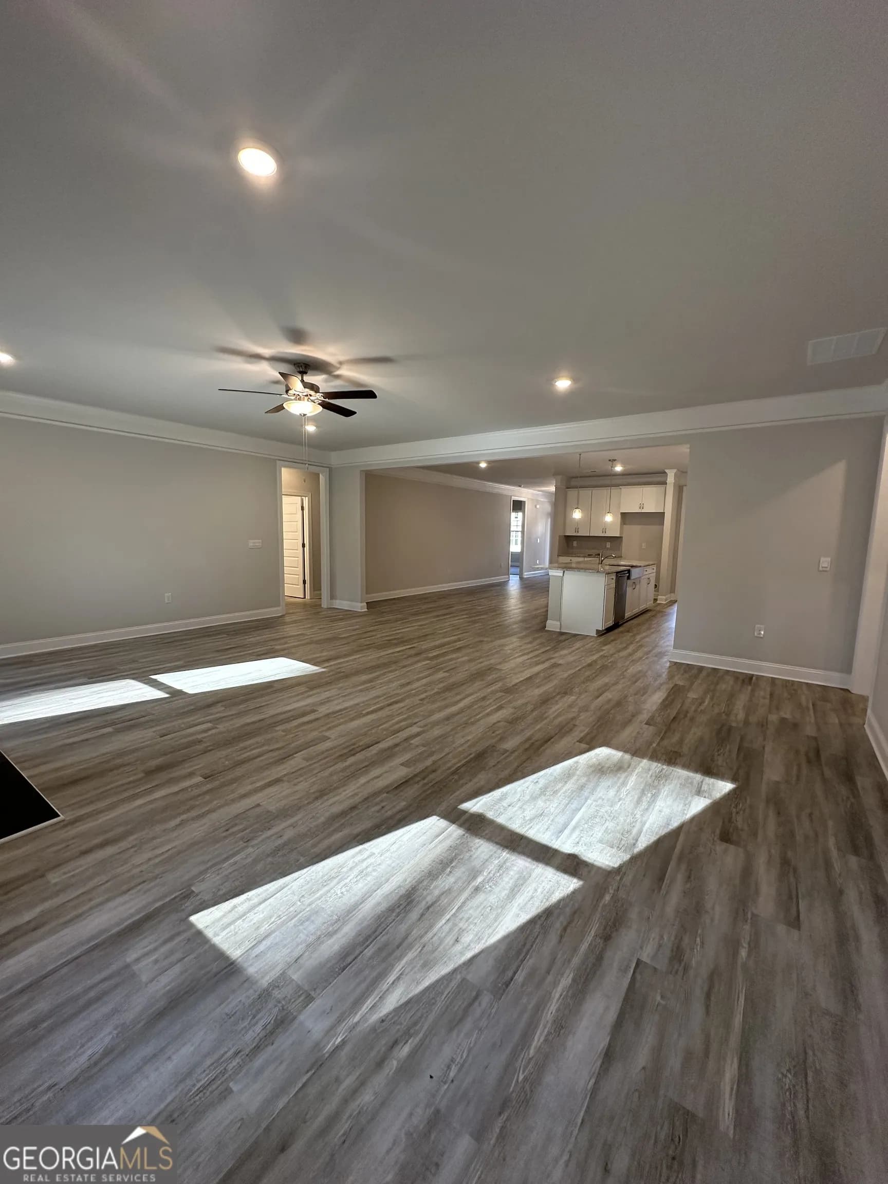 3020 Fairway Dr — photo 6 of 33