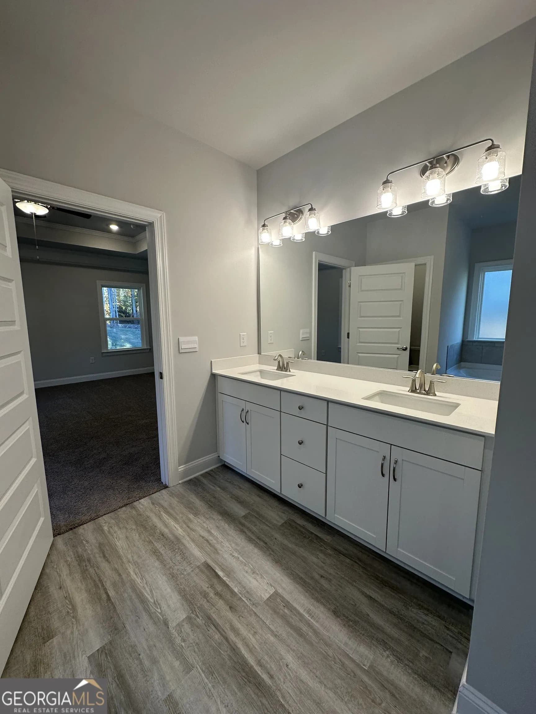 3020 Fairway Dr — photo 25 of 33