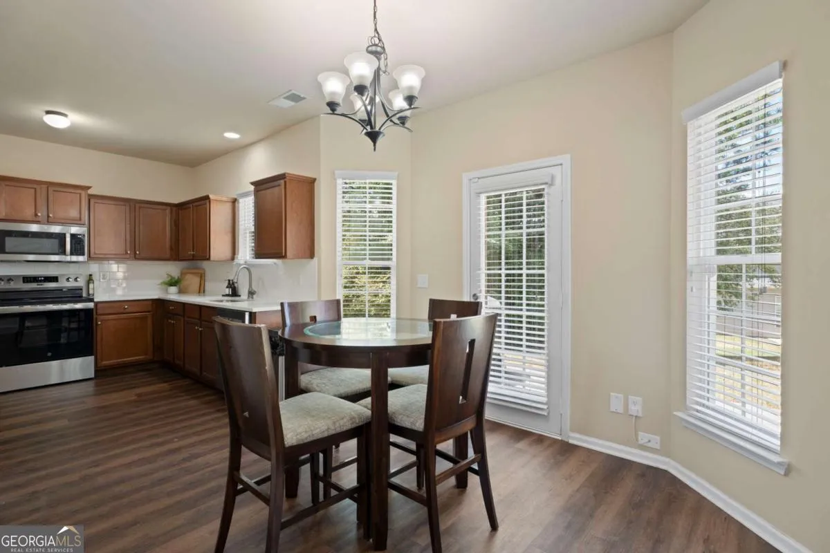 5000 Amethyst Dr — photo 5 of 46