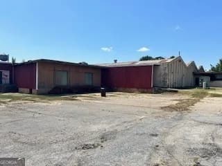 144 City Hall Ave, Bowdon