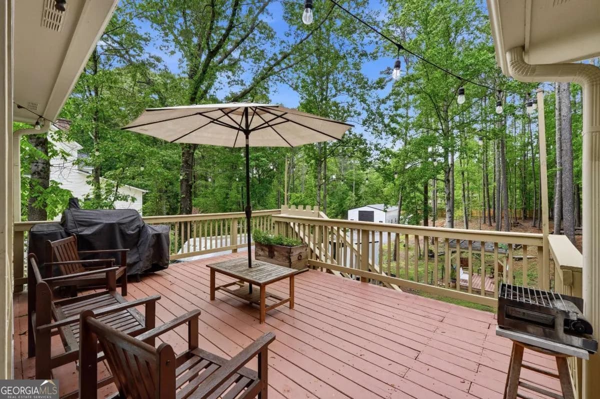 177 Picketts Lake Dr — photo 40 of 47
