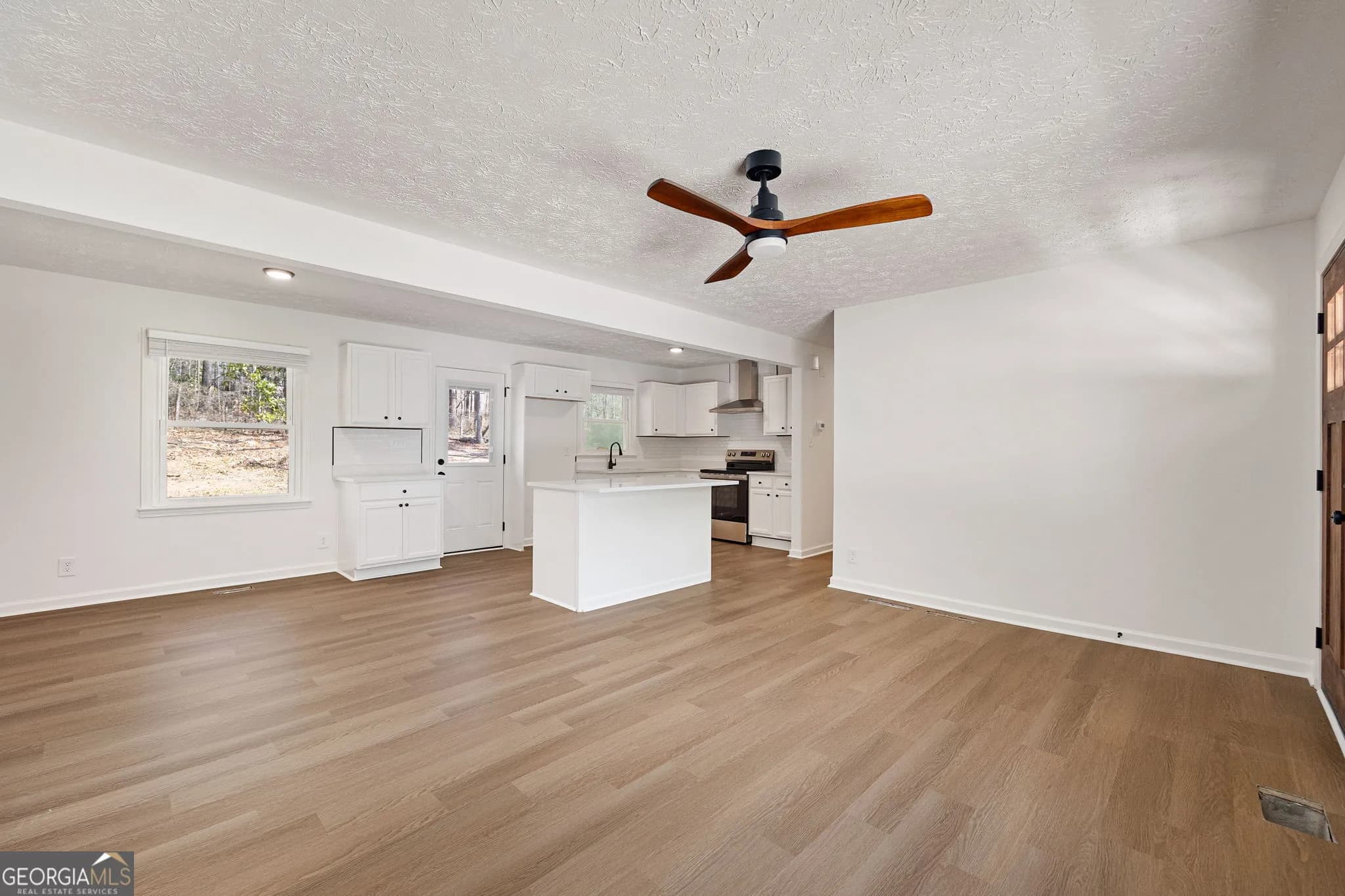 67 Kilkelly Ct — photo 2 of 35