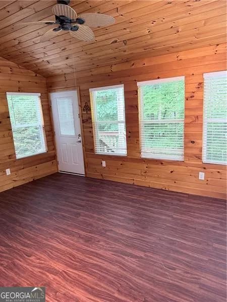 299 Heights Ln — photo 12 of 83
