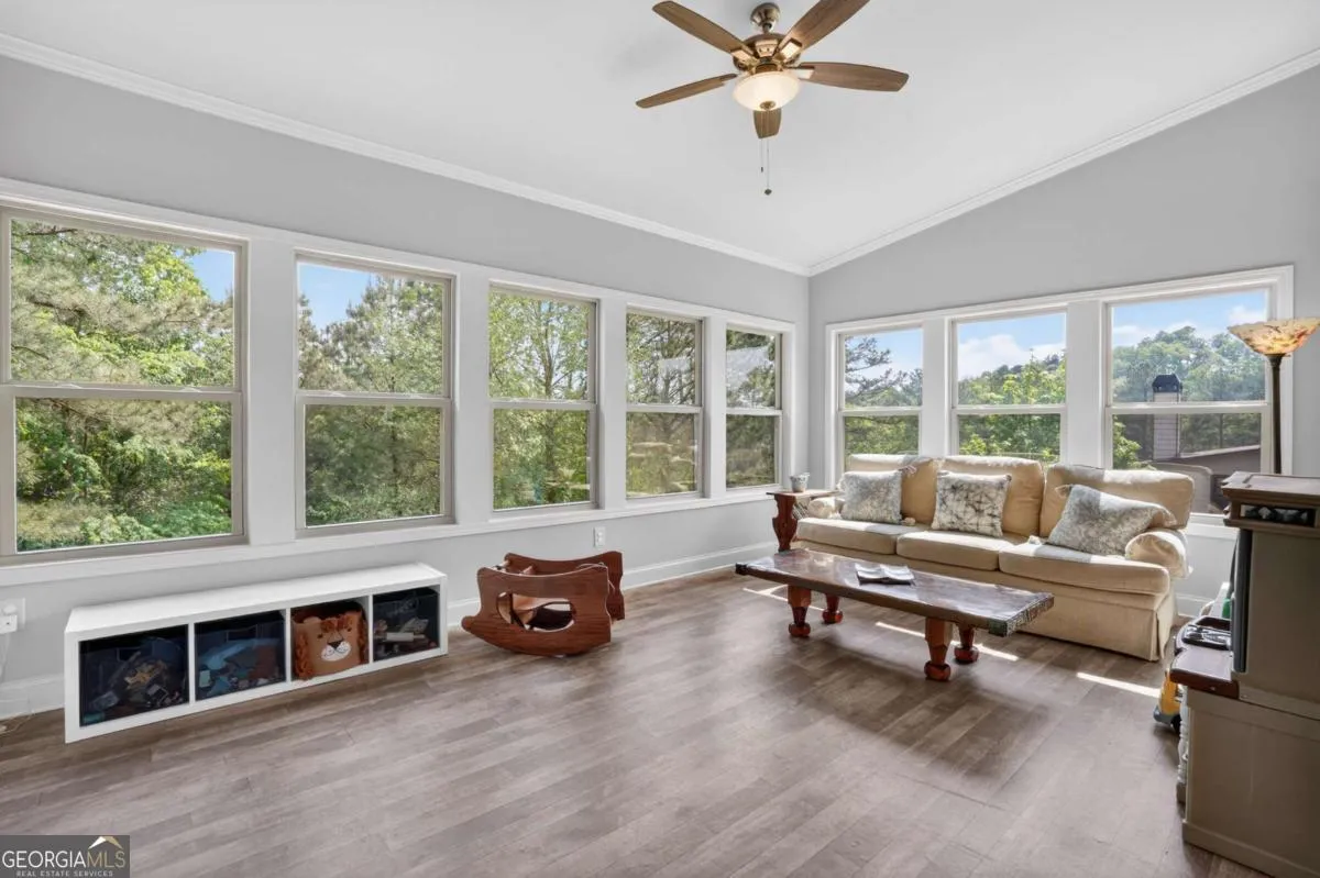 203 Red Wood Dr — photo 23 of 73