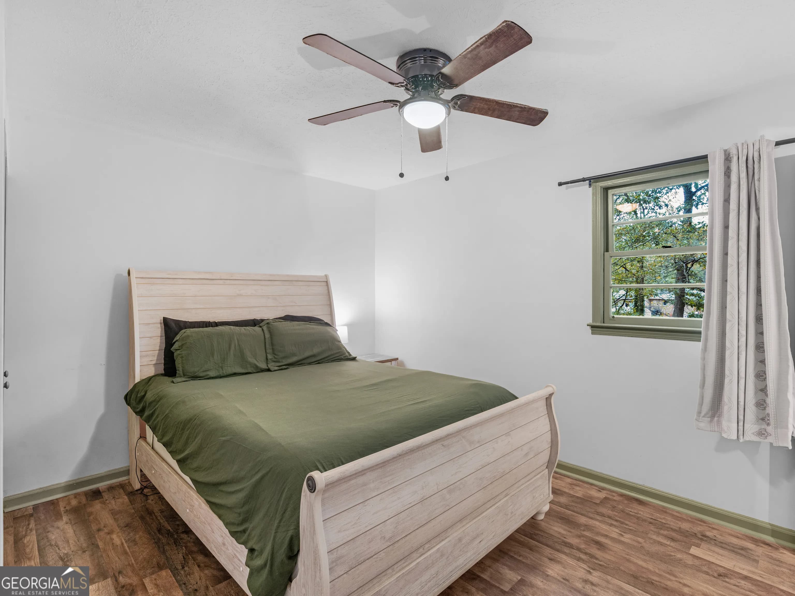 3790 Sweetbriar Cir — photo 8 of 21