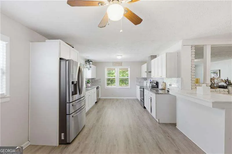645 Clyde Cole Rd — photo 5 of 36