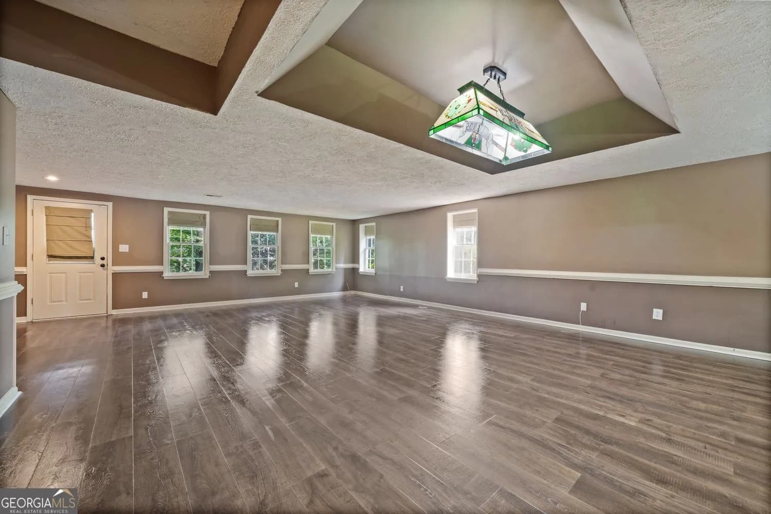 5044 Chapel Lake Cir — photo 12 of 58