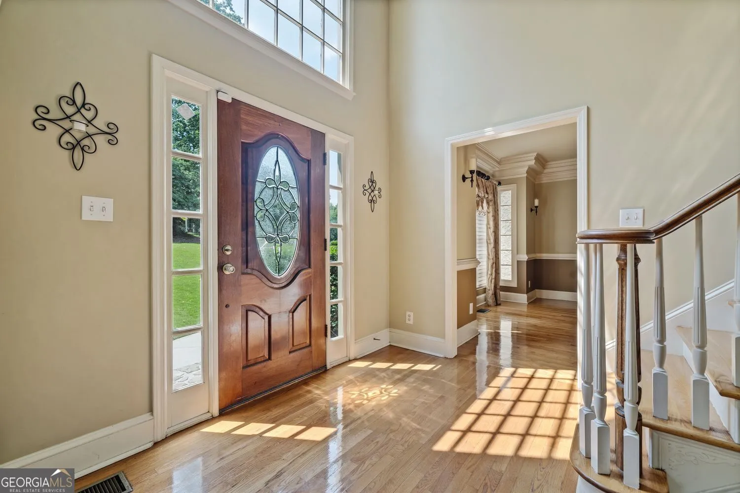 5044 Chapel Lake Cir — photo 2 of 58