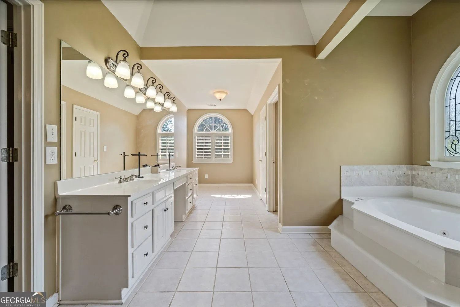 5044 Chapel Lake Cir — photo 39 of 58
