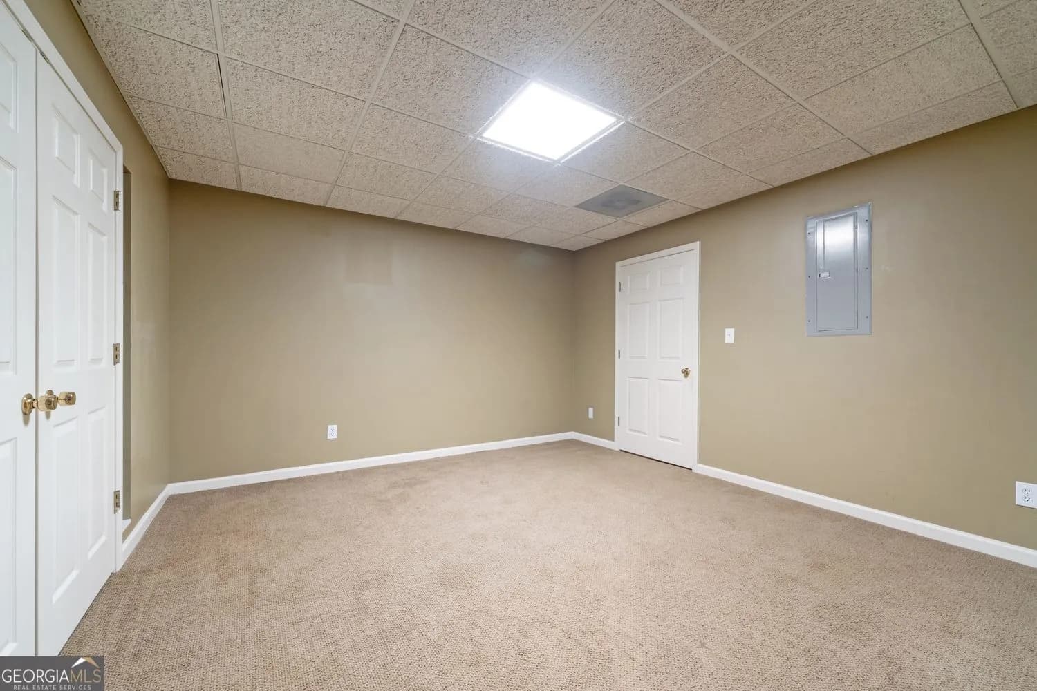 5044 Chapel Lake Cir — photo 16 of 58