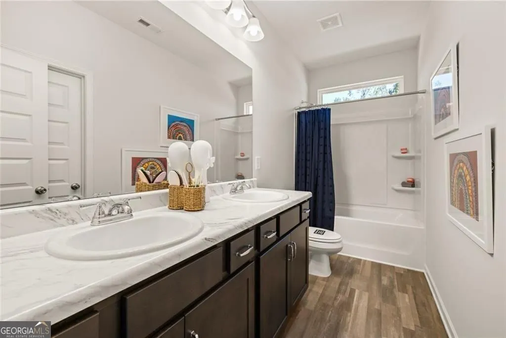 305 Oakmont Dr — photo 49 of 57