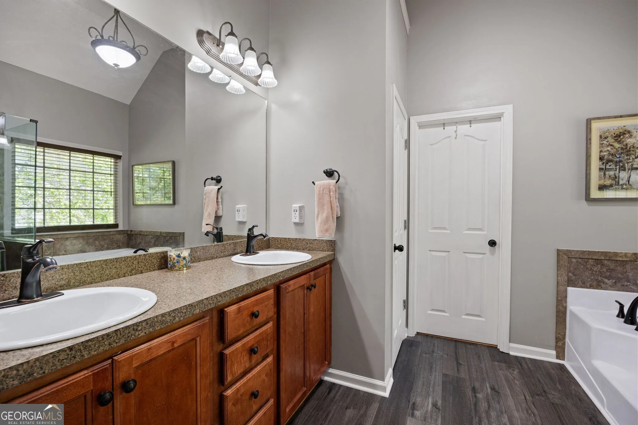 1350 Chester Harris Dr N — photo 18 of 59