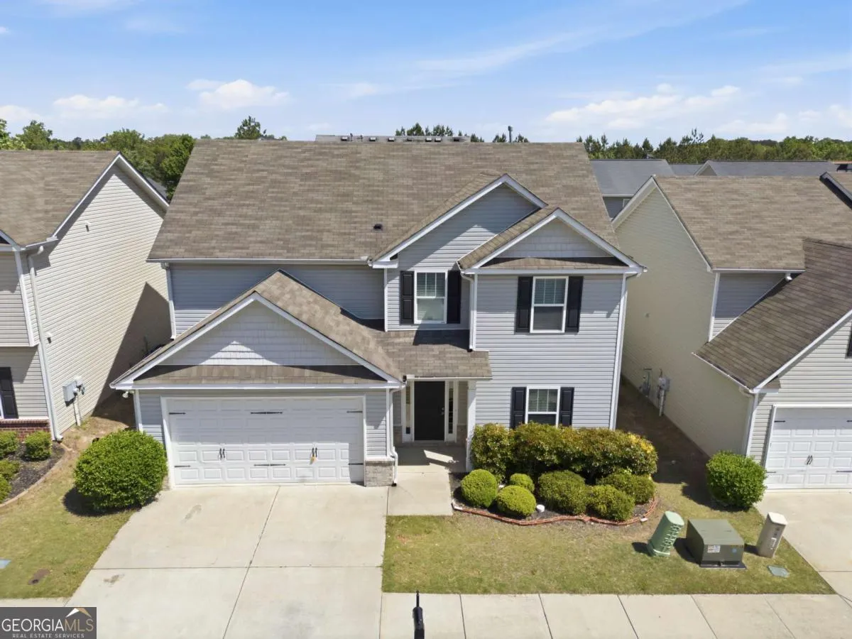 35 Crescent Ln — photo 2 of 73