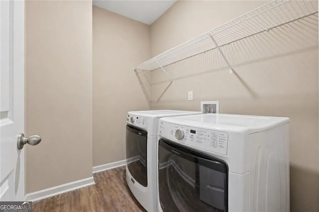 7227 Ashley Falls Ct — photo 4 of 19
