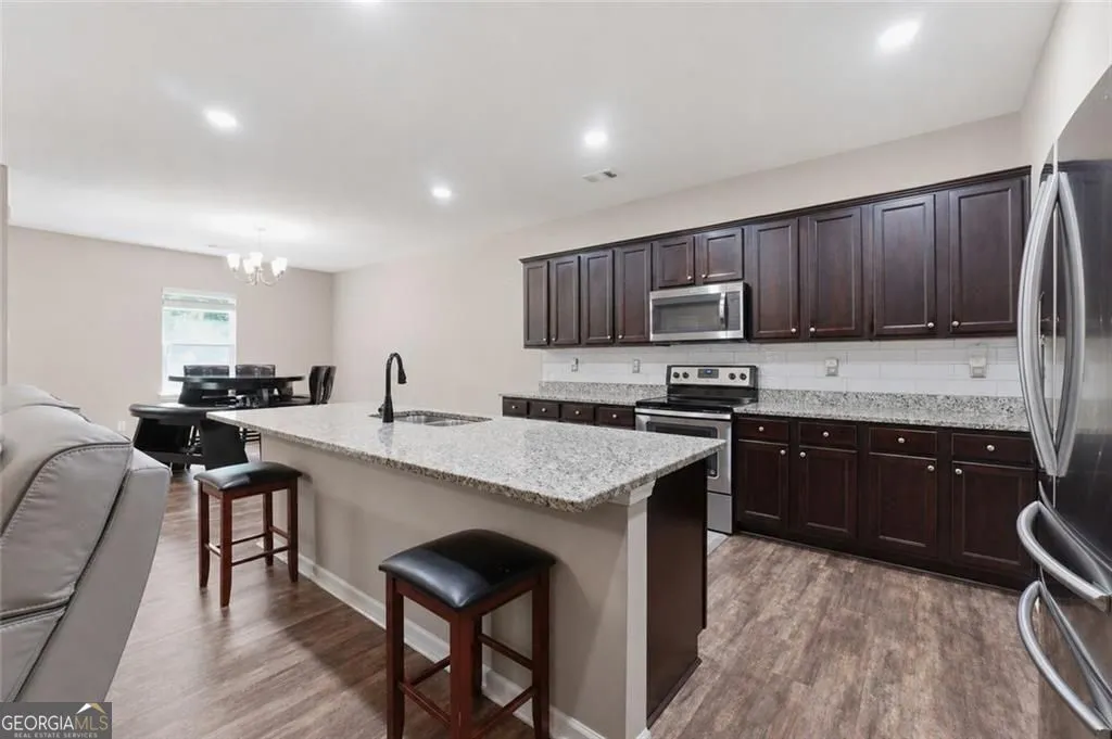 7227 Ashley Falls Ct — photo 15 of 19