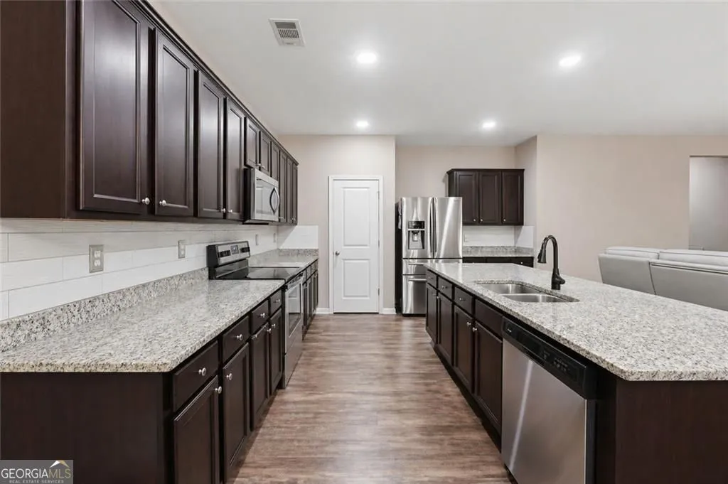 7227 Ashley Falls Ct — photo 16 of 19