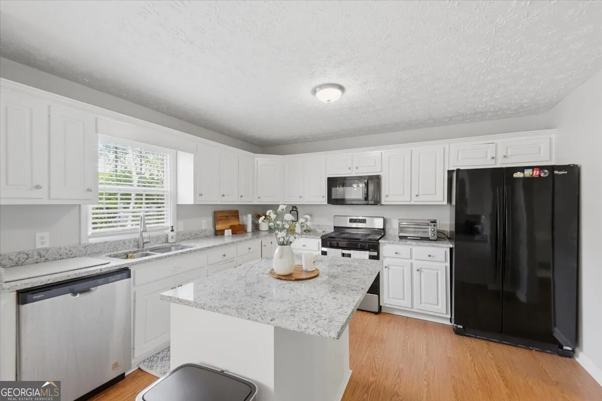 480 Hiram Way — photo 8 of 54