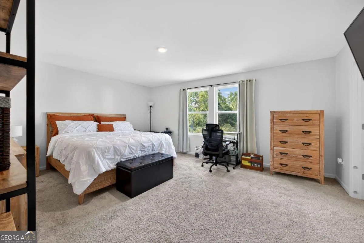 68 Meriwether Dr — photo 15 of 33
