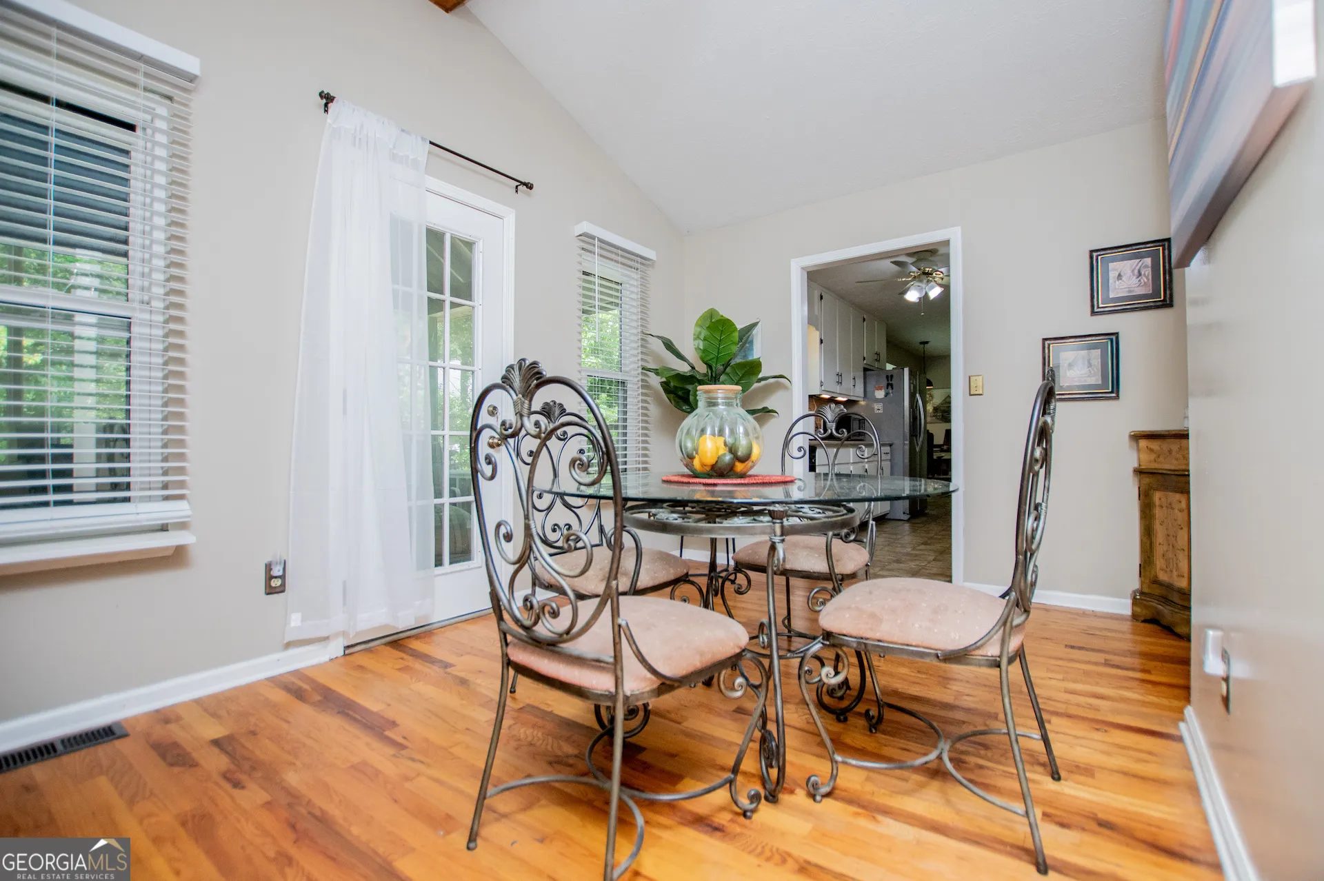 1385 Lakeview Pkwy — photo 8 of 70