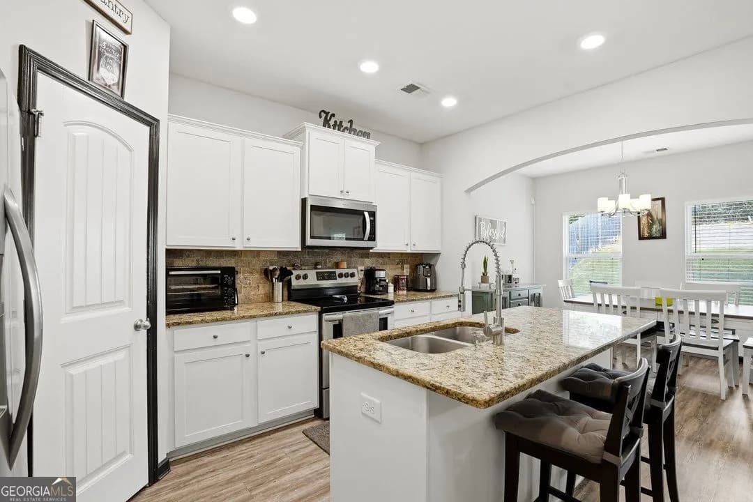 2556 Grayton Loop — photo 8 of 31