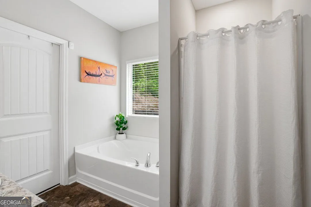 2556 Grayton Loop — photo 12 of 31