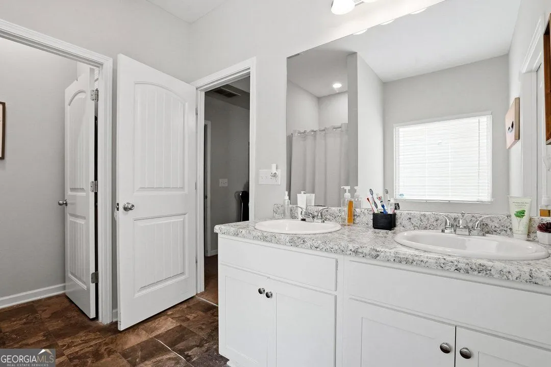 2556 Grayton Loop — photo 11 of 31