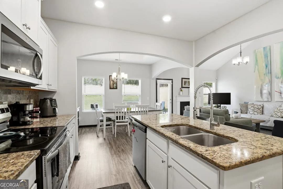 2556 Grayton Loop — photo 7 of 31