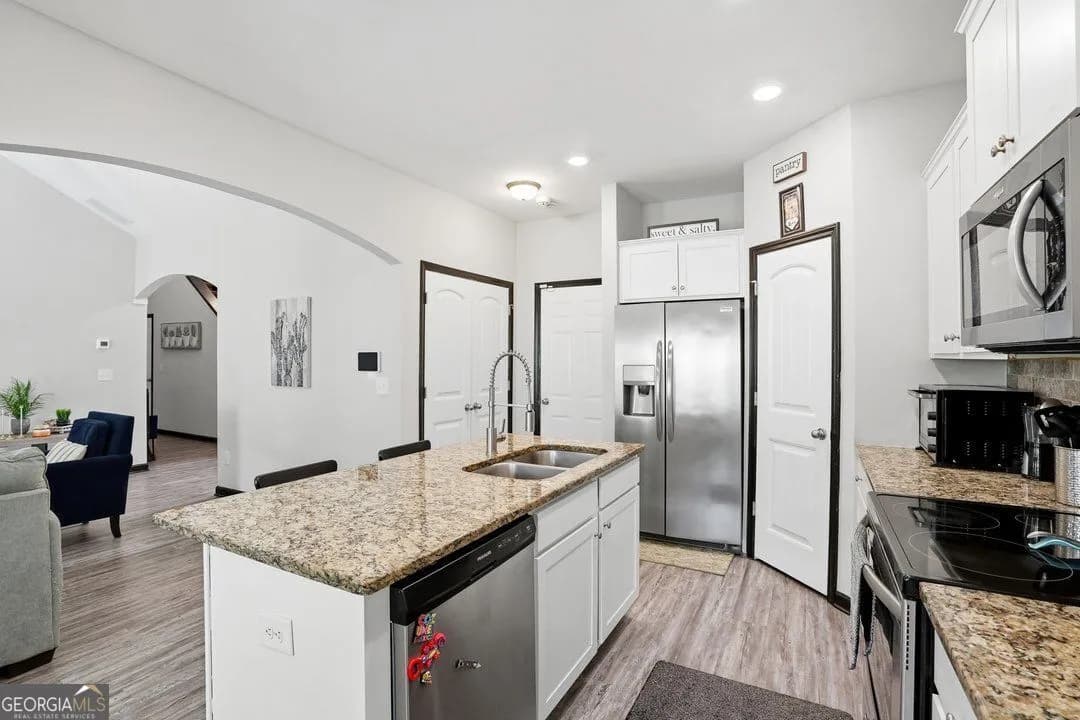 2556 Grayton Loop — photo 4 of 31