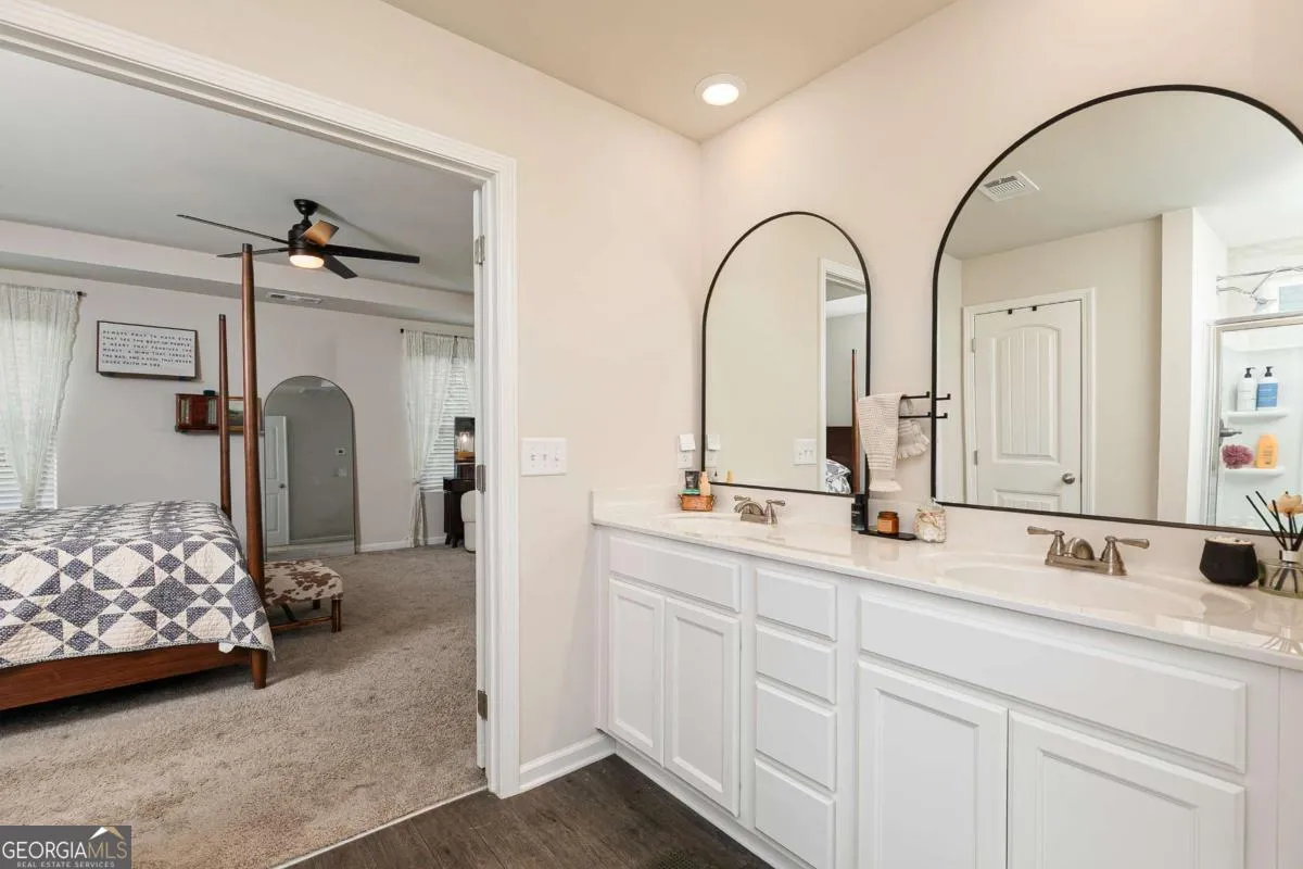 376 River Run Dr — photo 17 of 36