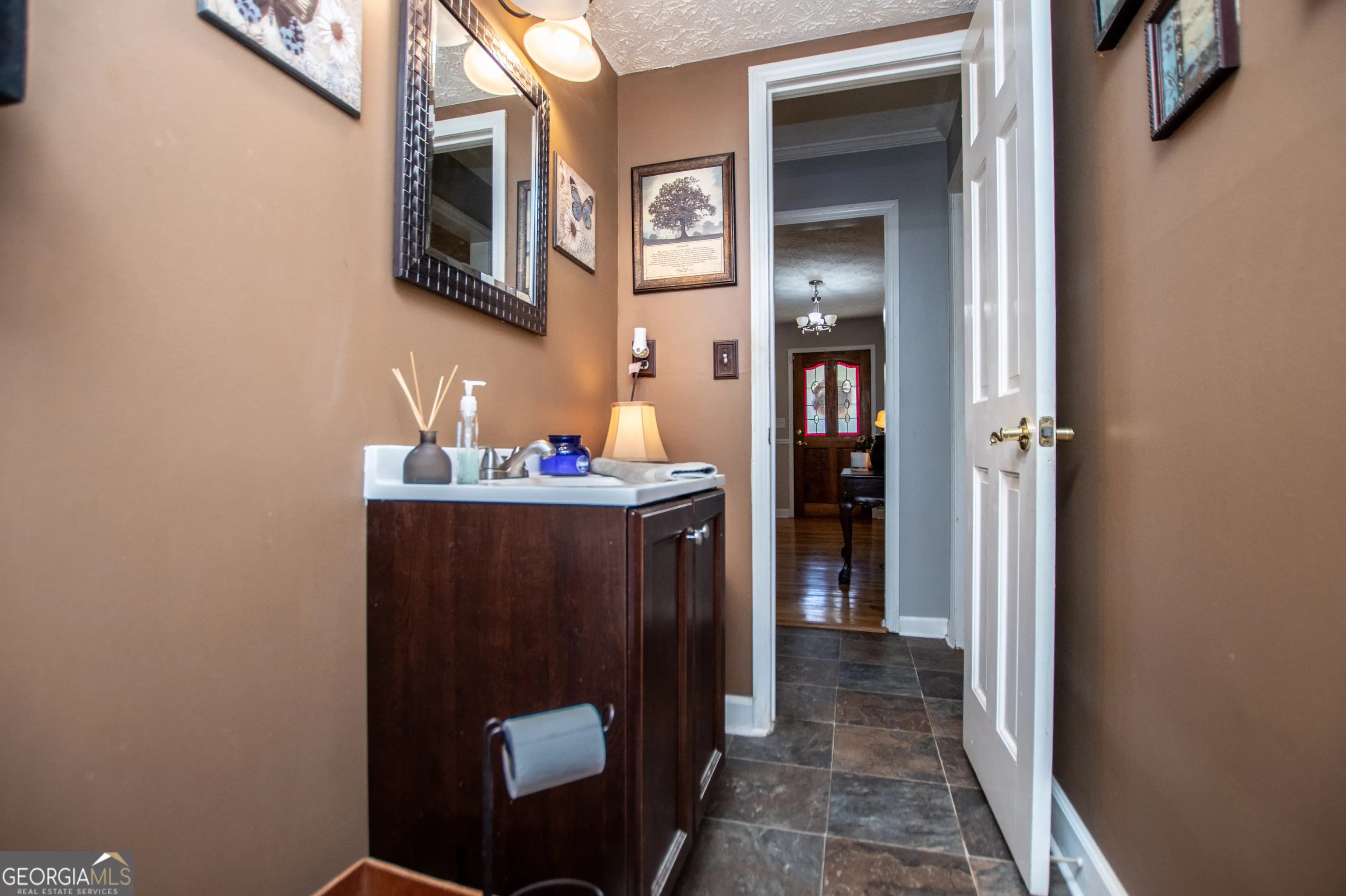4049 Roy Ct — photo 20 of 43