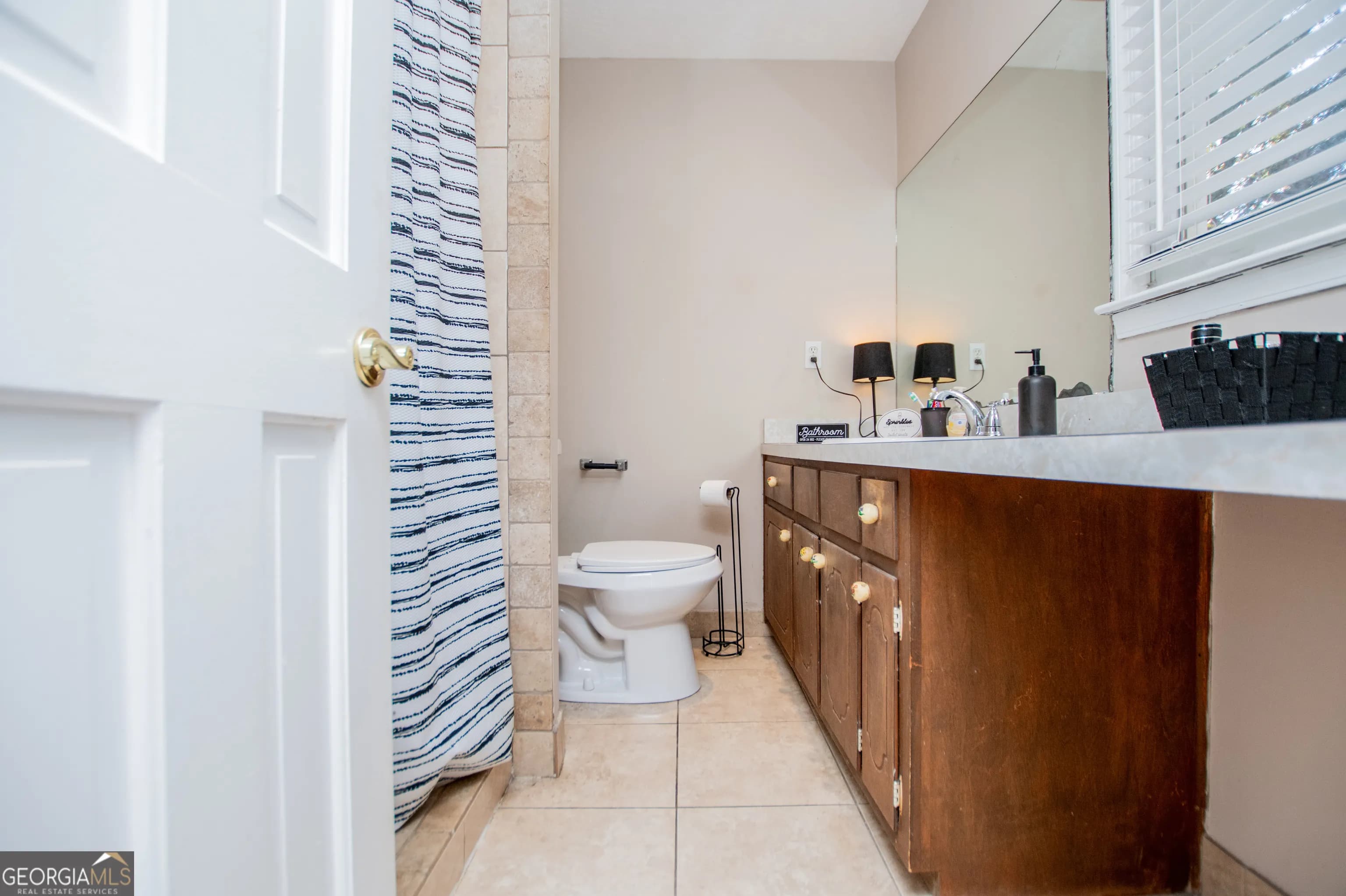 4049 Roy Ct — photo 28 of 43