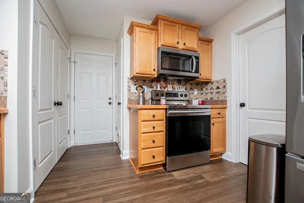 170 Saddleridge Dr — photo 18 of 64